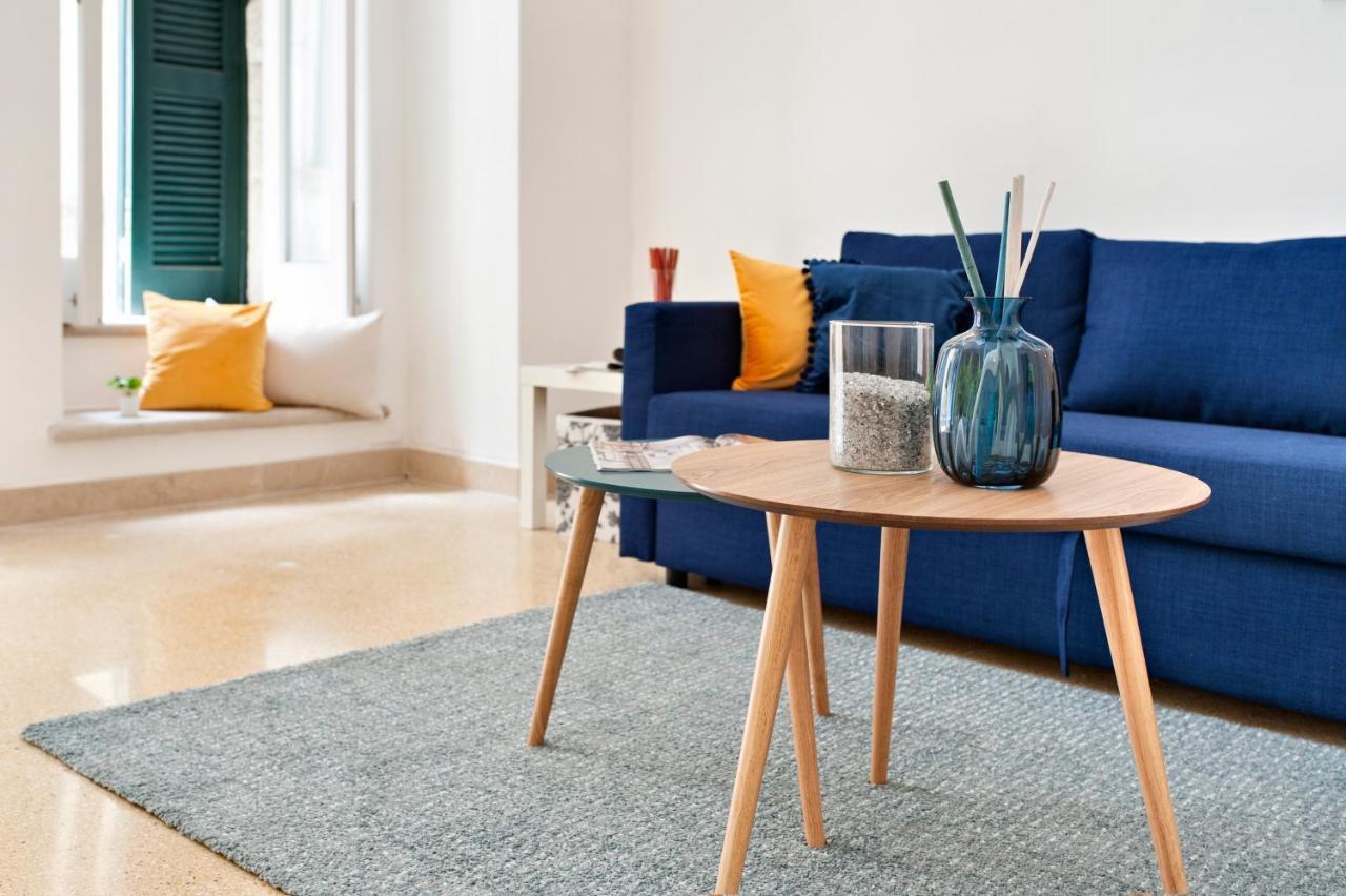 Blue Loft - Old Town Apartment Sit Lecce Eksteriør bilde